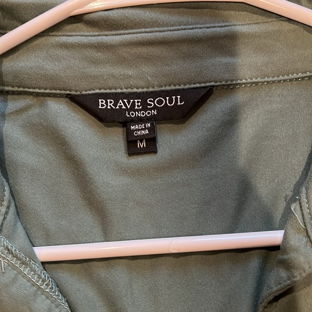 Button Down Top - Picture 3 of 4